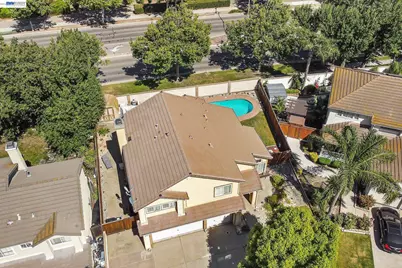 1110 Plymouth Dr, Tracy, CA 95376 - Photo 37