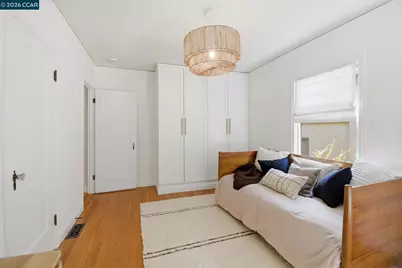 1056 El Centro Ave, Oakland, CA 94602 - Photo 21