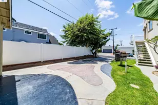 1622 Pegasus St, Newport Beach, CA 92660 - Photo 71
