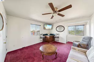 1622 Pegasus St, Newport Beach, CA 92660 - Photo 69