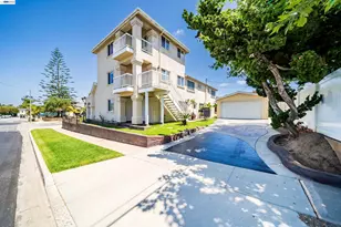 1622 Pegasus St, Newport Beach, CA 92660 - Photo 5