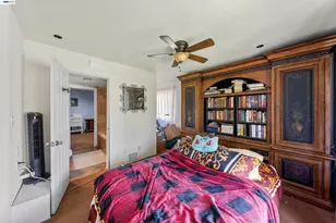 1622 Pegasus St, Newport Beach, CA 92660 - Photo 53