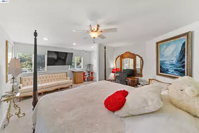 1622 Pegasus St, Newport Beach, CA 92660 - Photo 63