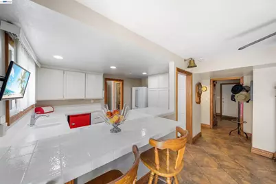 1622 Pegasus St, Newport Beach, CA 92660 - Photo 41