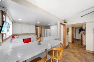 1622 Pegasus St, Newport Beach, CA 92660 - Photo 41