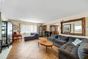 1622 Pegasus St, Newport Beach, CA 92660 - Photo 35