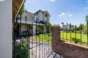 1622 Pegasus St, Newport Beach, CA 92660 - Photo 7