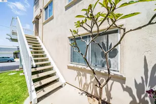 1622 Pegasus St, Newport Beach, CA 92660 - Photo 59