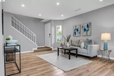 419 Tangelo, Irvine, CA 92618 - Photo 7