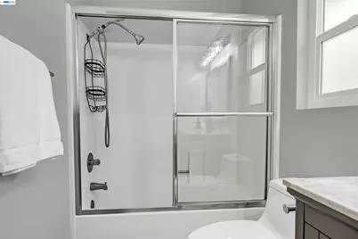 419 Tangelo, Irvine, CA 92618 - Photo 27