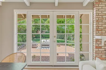1117 Chesterton Ave, Redwood City, CA 94061 - Photo 5