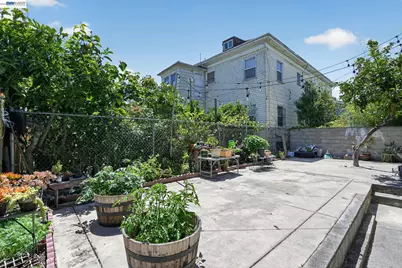 1810 Adeline St, Oakland, CA 94607 - Photo 31