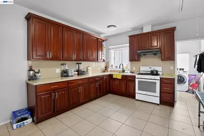1810 Adeline St, Oakland, CA 94607 - Photo 7
