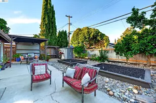 5684 Calpine Dr, San Jose, CA 95123 - Photo 37