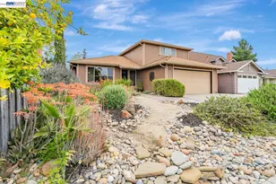 5684 Calpine Dr, San Jose, CA 95123 - Photo 3