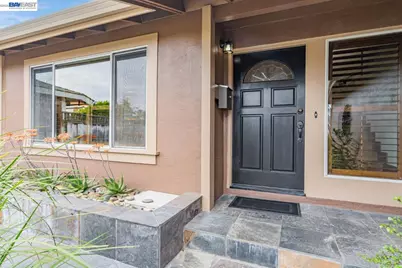 5684 Calpine Dr, San Jose, CA 95123 - Photo 11