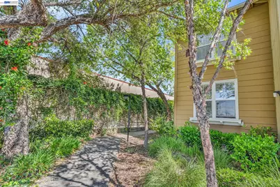 1473 Tucker St #12, Oakland, CA 94603 - Photo 49