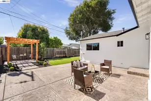 25589 Belhaven St, Hayward, CA 94545 - Photo 29