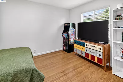 1640 Via Escondido, San Lorenzo, CA 94580 - Photo 29