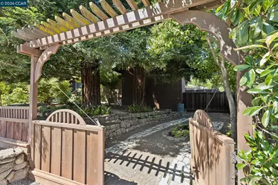 2177 Pleasant Hill Rd, Pleasant Hill, CA 94523 - Photo 15