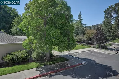 2000 Golden Rain Rd #4, Walnut Creek, CA 94595 - Photo 19