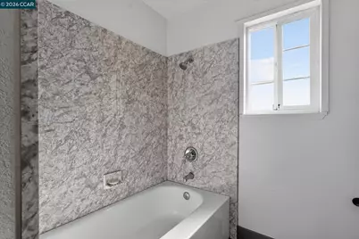 550 Lori Dr, Benicia, CA 94510 - Photo 29