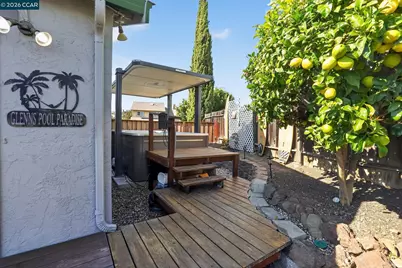 550 Lori Dr, Benicia, CA 94510 - Photo 37