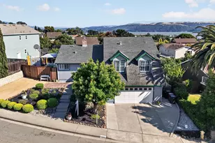 550 Lori Dr, Benicia, CA 94510 - Photo 3