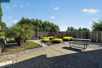 550 Lori Dr, Benicia, CA 94510 - Photo 39