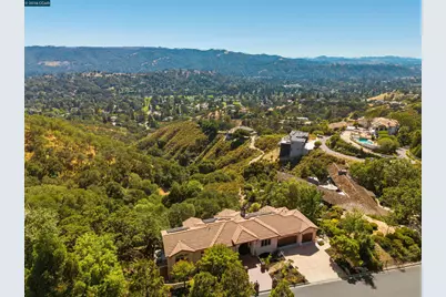 554 Oakshire Pl, Alamo, CA 94507 - Photo 3