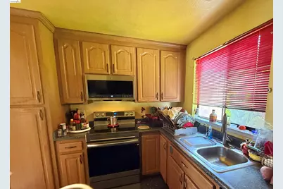 133 Meadowlark Way, Hercules, CA 94547 - Photo 5