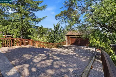 132 Rudgear Dr, Walnut Creek, CA 94596 - Photo 59