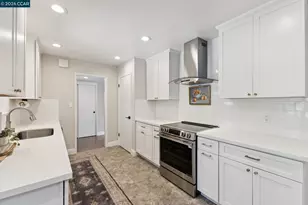 978 Kenston Dr, Clayton, CA 94517 - Photo 9