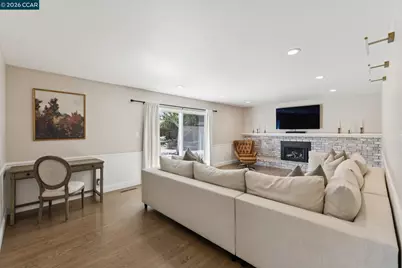 978 Kenston Dr, Clayton, CA 94517 - Photo 13