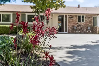 978 Kenston Dr, Clayton, CA 94517 - Photo 53