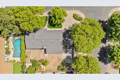 705 Rumble Rd, Modesto, CA 95350 - Photo 41