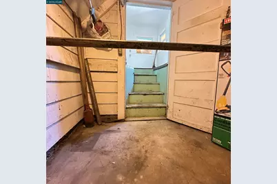 1605 90th Ave, Oakland, CA 94603 - Photo 23