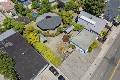 1535 Ashby Ave, Berkeley, CA 94703 - Photo 5