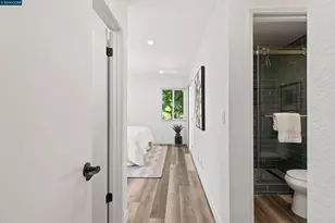 760 Canyon Oaks Dr, Oakland, CA 94605 - Photo 15