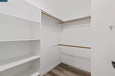 760 Canyon Oaks Dr #H, Oakland, CA 94605 - Photo 19
