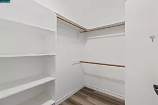 760 Canyon Oaks Dr, Oakland, CA 94605 - Photo 19