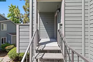 760 Canyon Oaks Dr, Oakland, CA 94605 - Photo 29