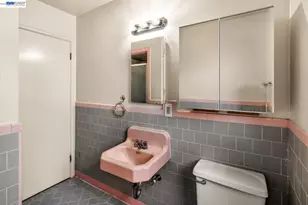4144 Masterson St, Oakland, CA 94619 - Photo 51