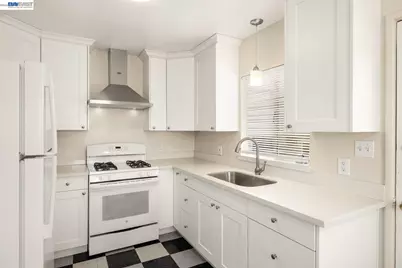 4144 Masterson St, Oakland, CA 94619 - Photo 9