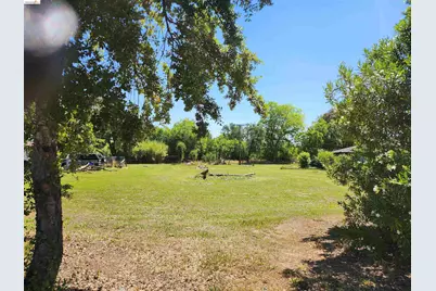 7750 Locke Rd, Vacaville, CA 95688 - Photo 15