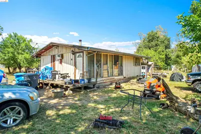7750 Locke Rd, Vacaville, CA 95688 - Photo 13