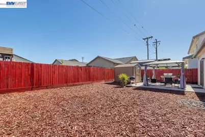 910 Fargo St, Stockton, CA 95204 - Photo 31