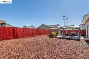 910 Fargo St, Stockton, CA 95204 - Photo 31