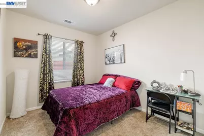 910 Fargo St, Stockton, CA 95204 - Photo 17