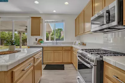 402 Madera St, Brentwood, CA 94513 - Photo 17